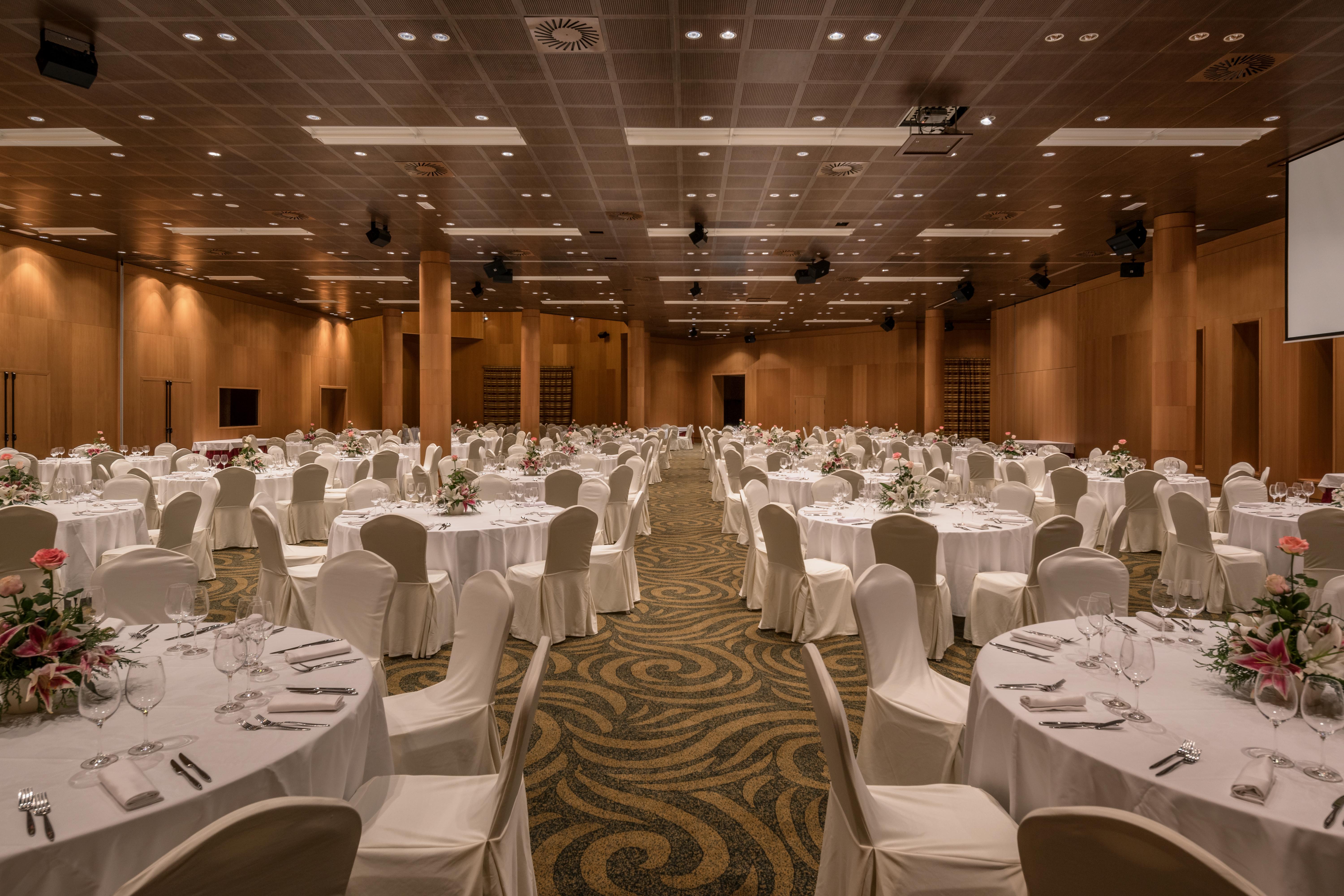 Doubletree By Hilton La Torre Golf Resort Roldán Exterior foto The Grand Ballroom
