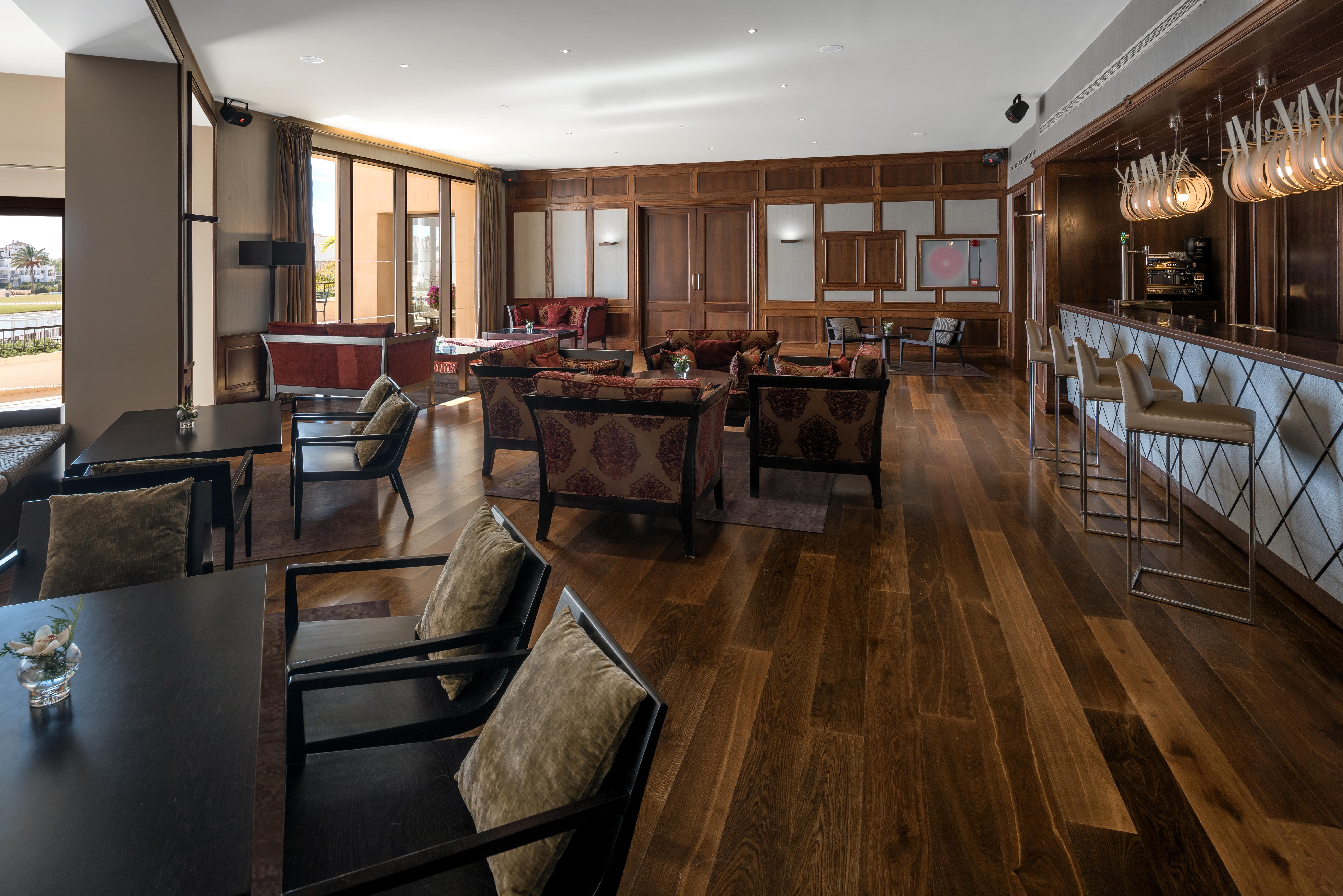 Doubletree By Hilton La Torre Golf Resort Roldán Exterior foto The Club at The Standard East Village
