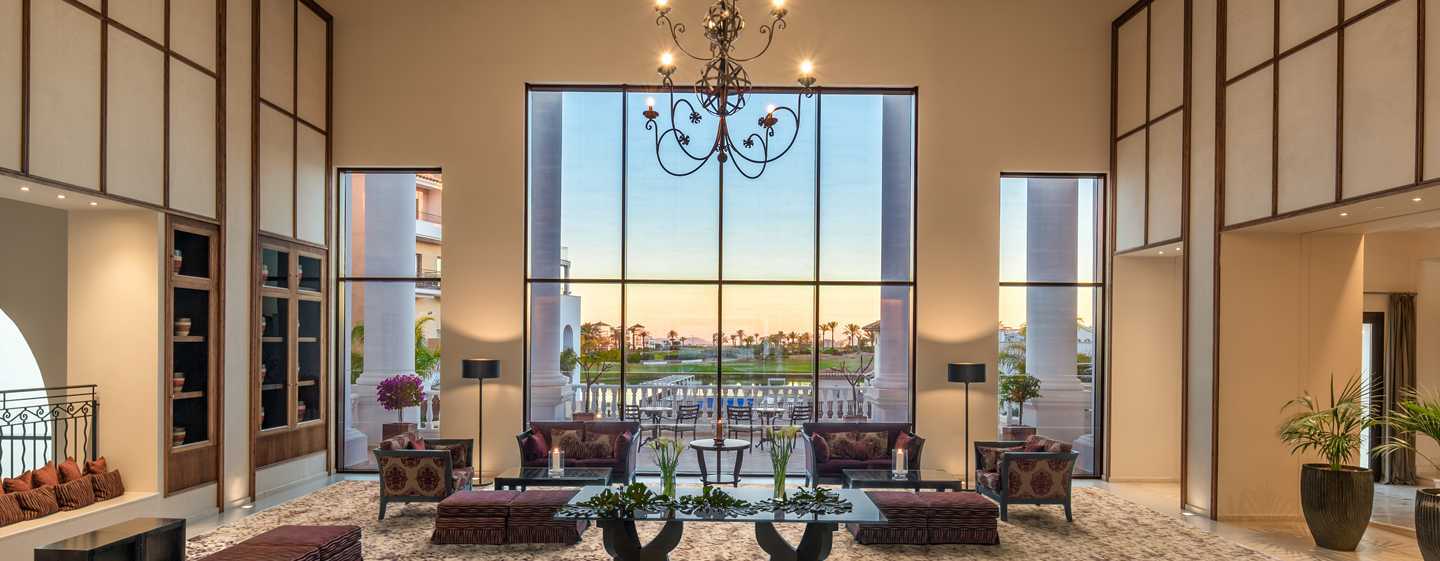 Doubletree By Hilton La Torre Golf Resort Roldán Exterior foto Lobby